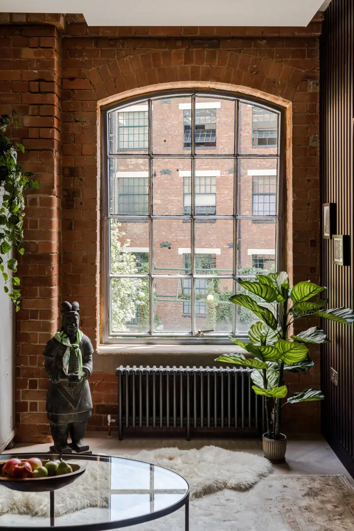 Crittall Windows and Exposed Brick Define This East London Apartment 9 modern-industrial-apartment-warehouse-conversion-london-nordroom