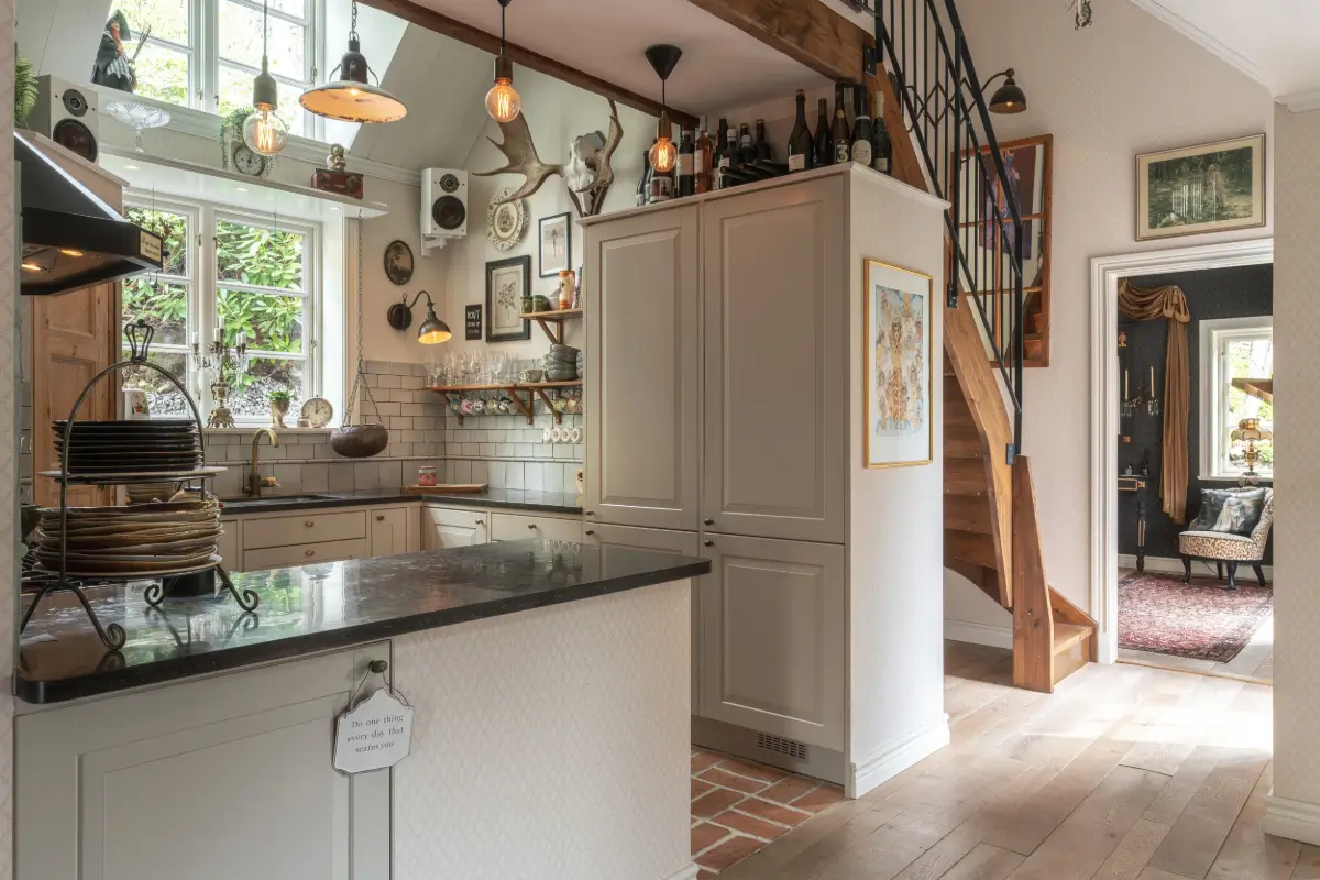 Rustic Interiors in a Well-Preserved Early 19th-Century Swedish Cottage 3 rustic-interiors-swedish-country-house-nordroom