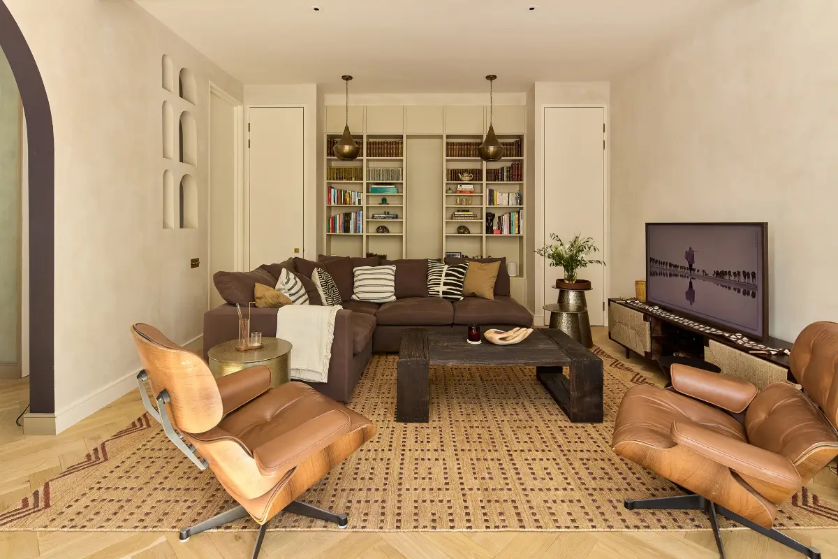 Earthy, Layered Interiors in a Notting Hill Apartment 2 warm-natural-toned-interiors-notting-hill-apartment