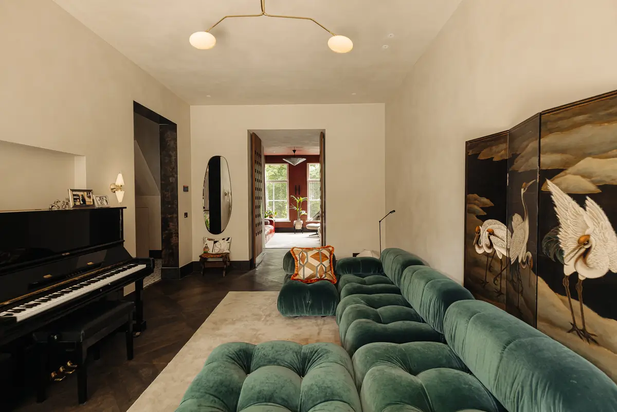 Curved Forms and Custom Joinery in a Chic Amsterdam Townhouse 23 architect-designed-early-20th-century-family-townhouse-amsterdam