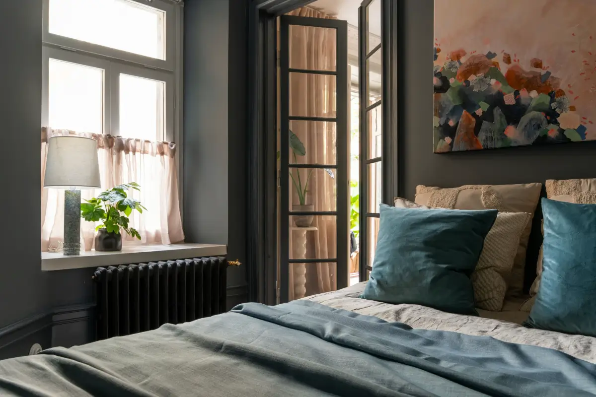 Before & After: Swedish Marble and Muted Tones in a Small Courtyard Apartment 30 before-after-small-ground-floor-apartment-early-20th-century-stockholm