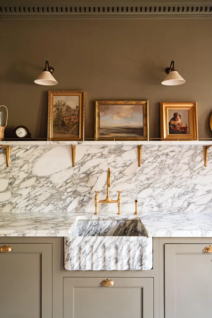 Bespoke Elements and a Green deVOL Kitchen in an Edwardian Mansion Apartment 10 green-devol-kitchen-mansion-apartment-river-thames-london-nordroom