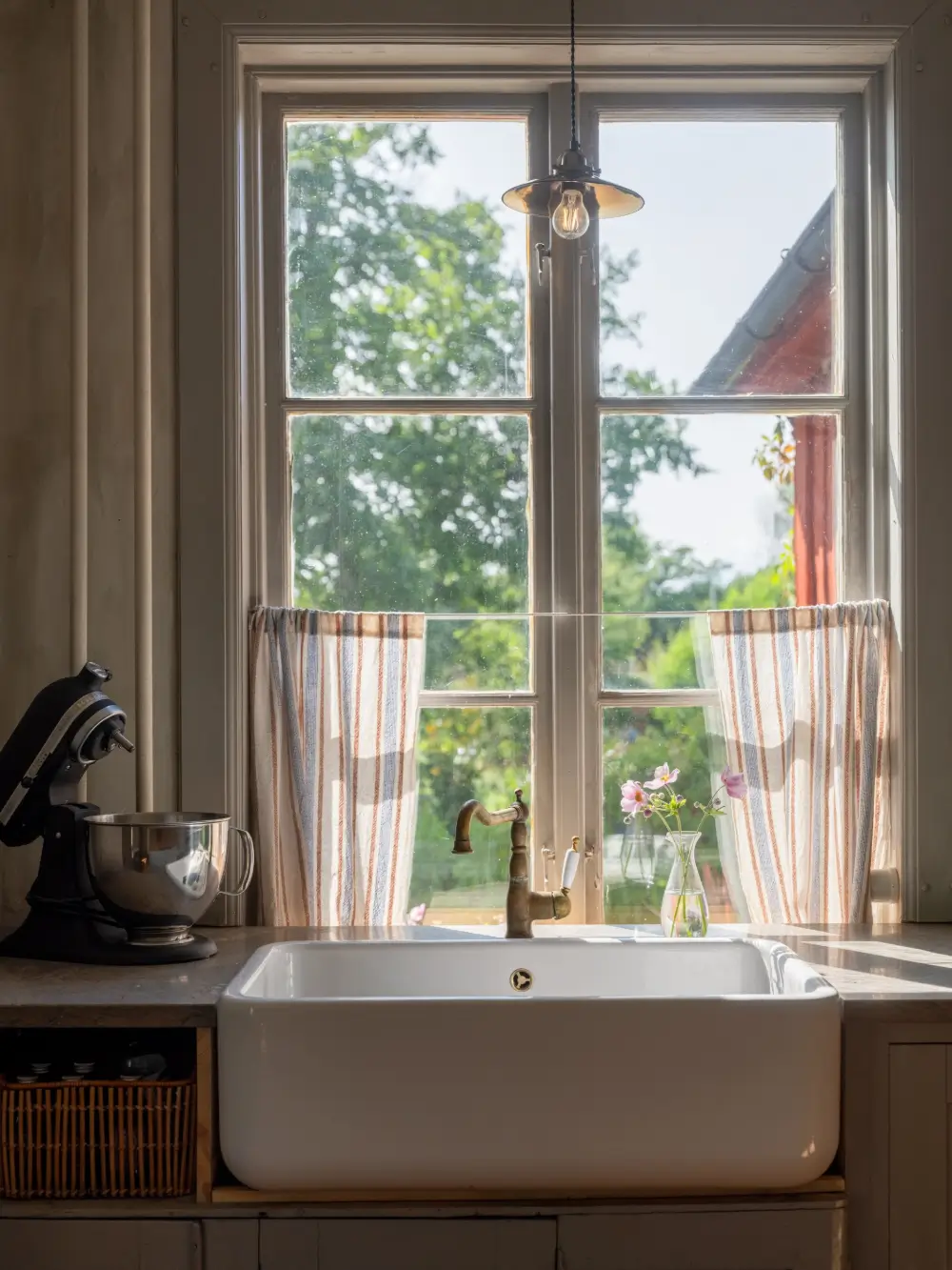 Historic Character in a Unique 18th-Century Swedish Country House 19 historic-character-18th-century-country-house-sweden-nordroom