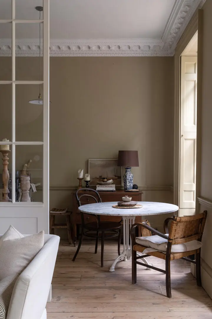Period Features and Warm Interiors in a Georgian Apartment Overlooking Clapton Common 13 restored-features-small-georgian-apartment-london-nordroom