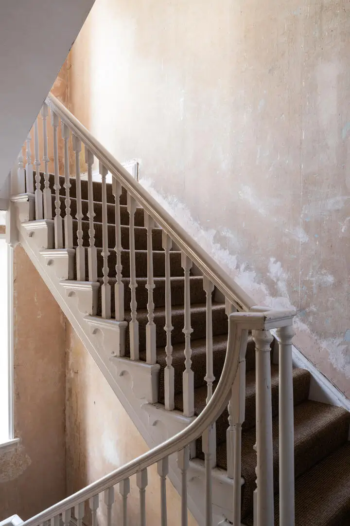 Period Features and Warm Interiors in a Georgian Apartment Overlooking Clapton Common 21 restored-features-small-georgian-apartment-london-nordroom