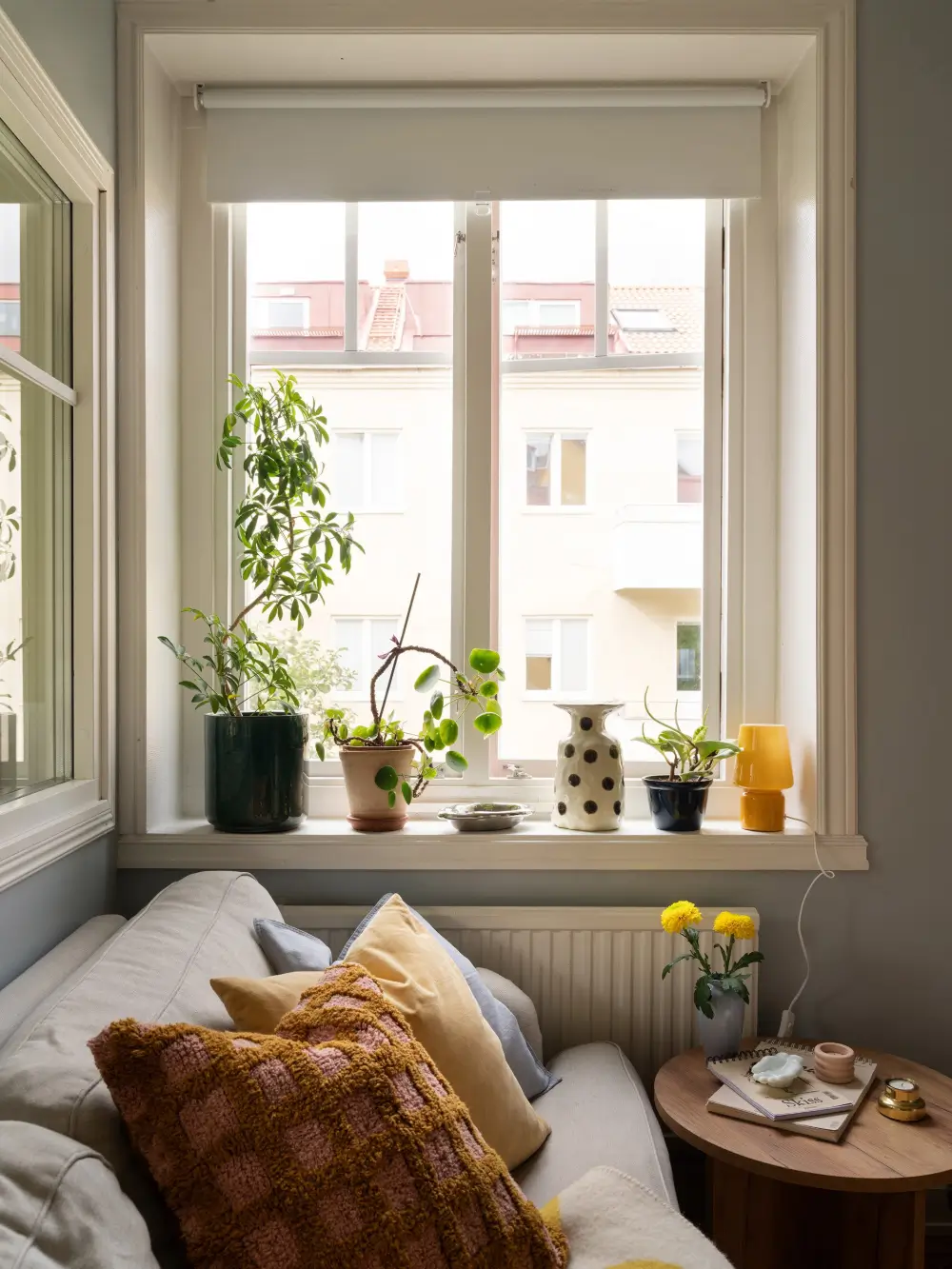 A Small Stockholm Corner Apartment Updated with a Butter-Yellow Kitchen 4 small-corner-apartment-yellow-kitchen-nordroom