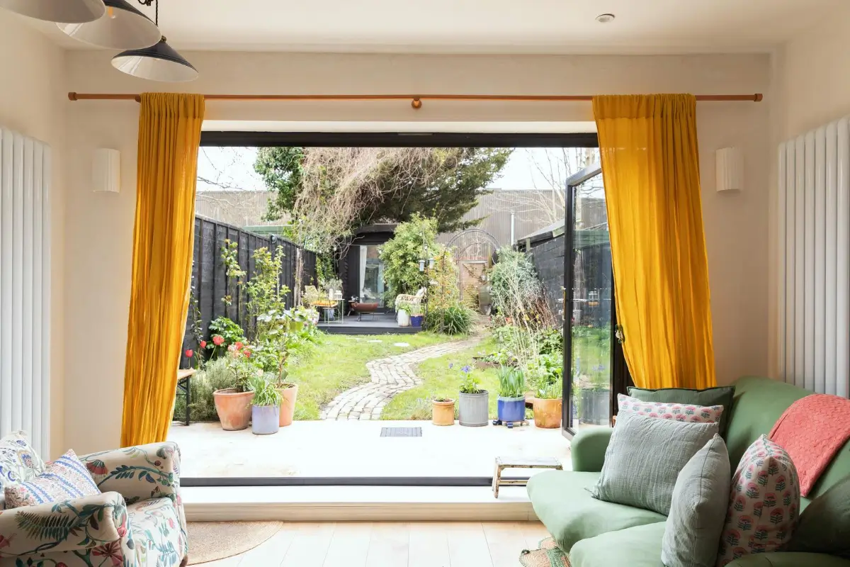 Reclaimed Materials in a Small Victorian Garden Apartment 9 small-london-garden-apartment-nordroom