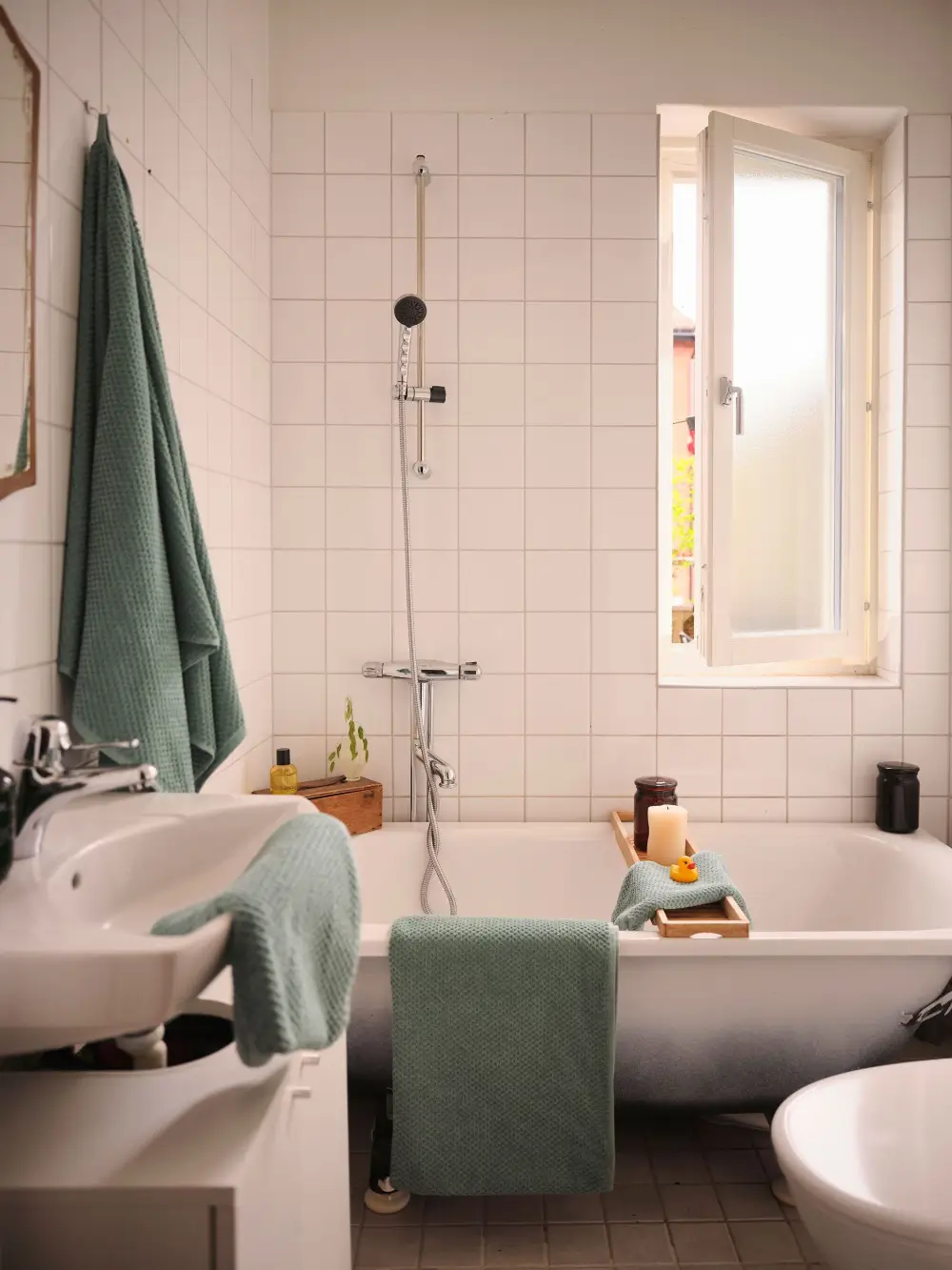 A Renovated Kitchen with Terrazzo Tiles in a 1940s Apartment 27 terrazzo-tiles-1940s-stockholm-apartment-nordroom