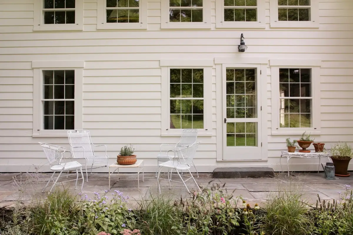 A Restored 18th-Century Farmhouse and a Converted Barn in the Hudson Valley 30 thoughtfully-restored-18th-century-farmhouse-hudson-valley