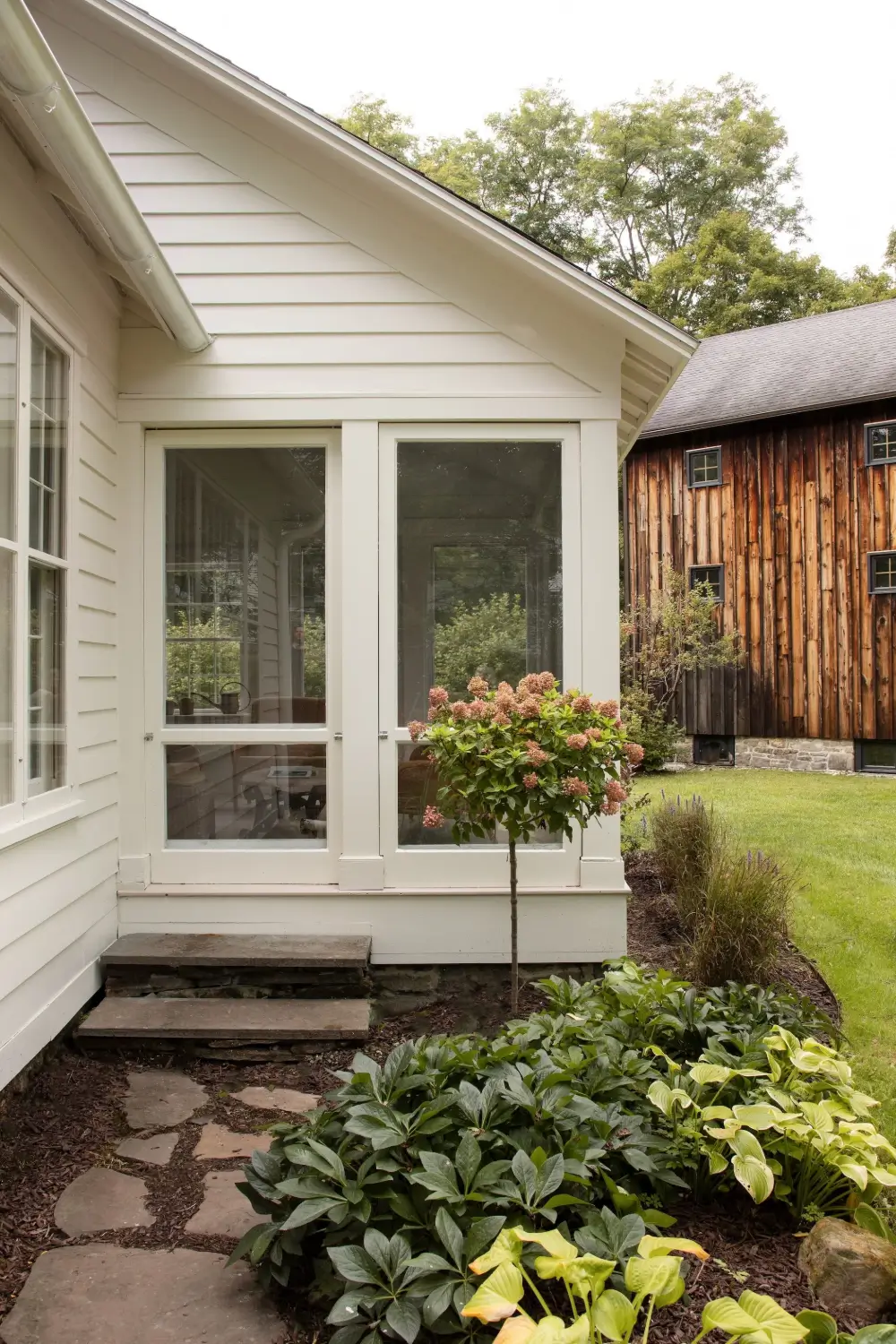 A Restored 18th-Century Farmhouse and a Converted Barn in the Hudson Valley 31 thoughtfully-restored-18th-century-farmhouse-hudson-valley