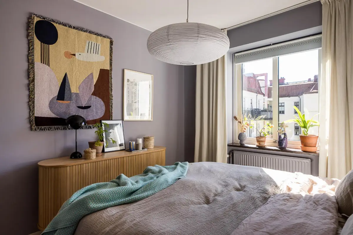 Original Features in a Colorful Midcentury Apartment in Sweden 21 yellow-kitchen-original-features-1940s-apartment-nordroom