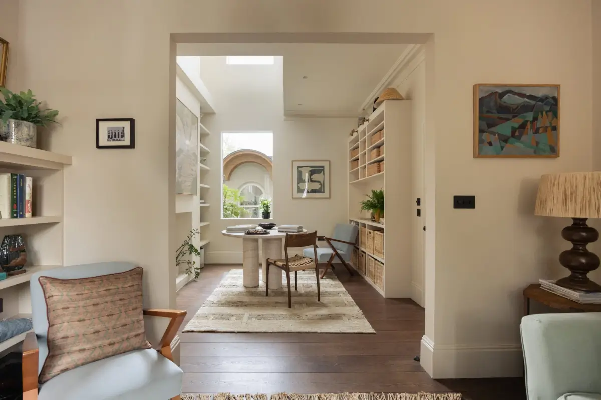 Arched Shapes, Period Details, and Color for a Victorian Family Home 6 arched-forms-light-filled-extended-19th-century-home-london