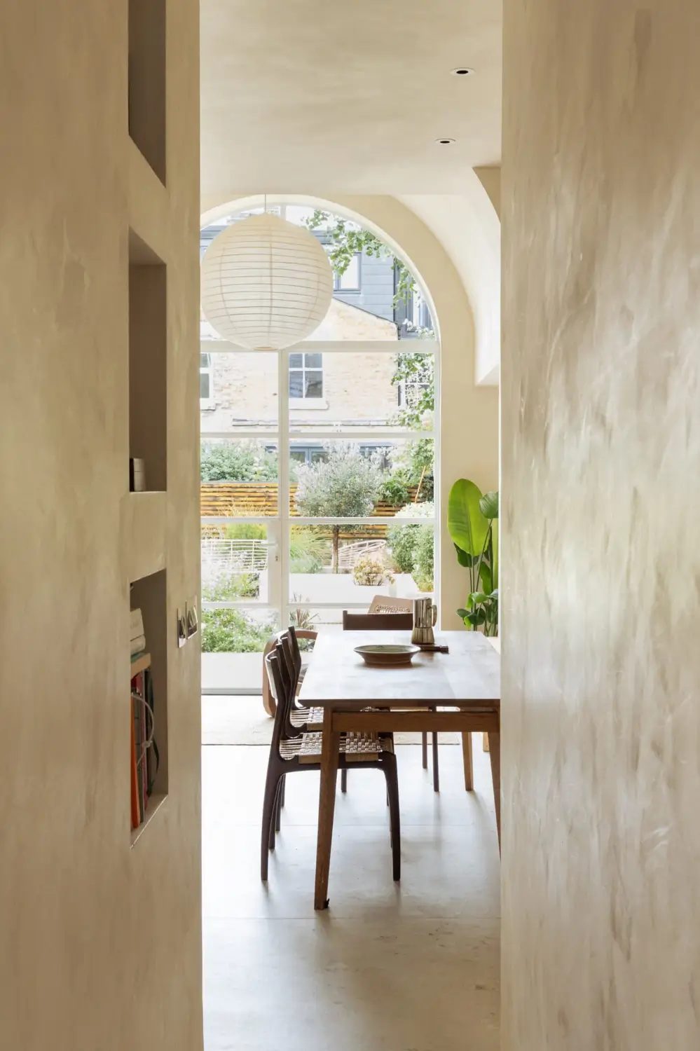 Arched Shapes, Period Details, and Color for a Victorian Family Home 10 arched-forms-light-filled-extended-19th-century-home-london