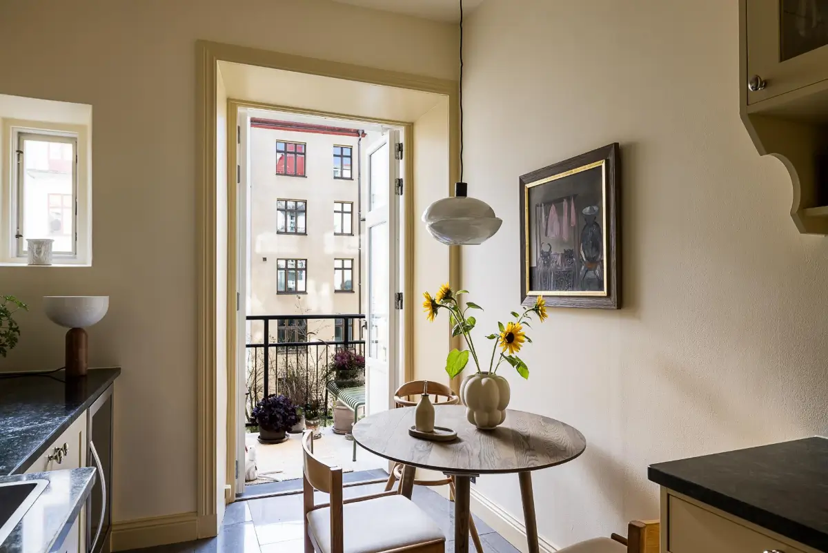 Before & After: A Warm Color Palette and Built-In Bookshelves for a Swedish Home 24 before-and-after-warm-cohesive-color-palette-renovated-turn-of-the-century-apartment-nordroom