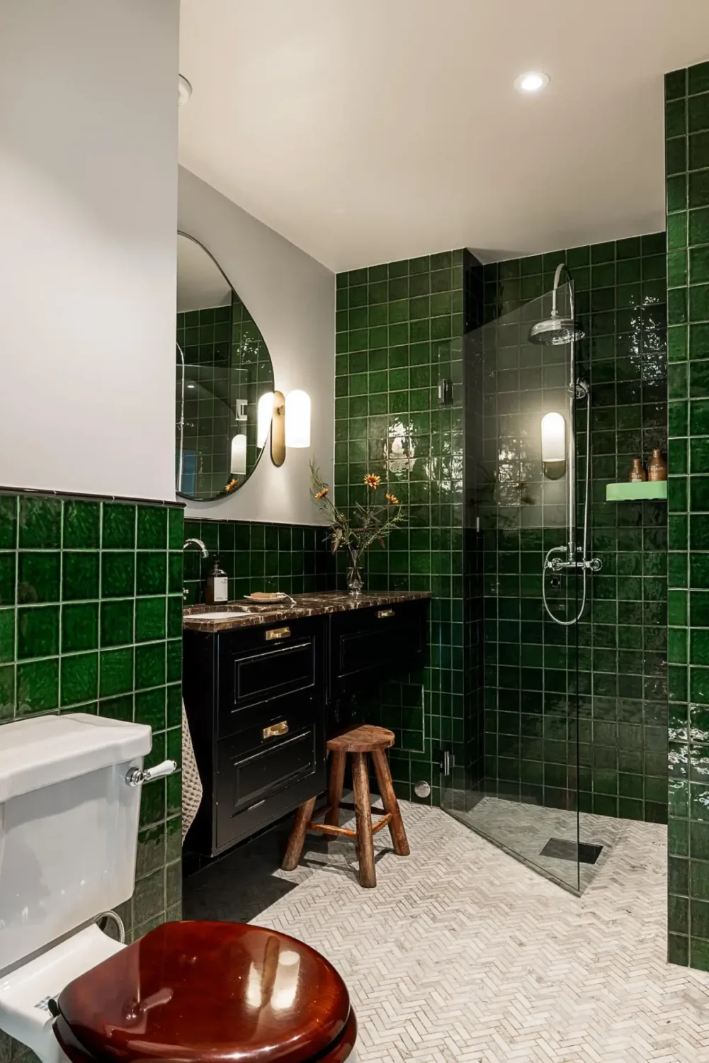 Before & After: A Warm Color Palette and Built-In Bookshelves for a Swedish Home 40 before-and-after-warm-cohesive-color-palette-renovated-turn-of-the-century-apartment-nordroom