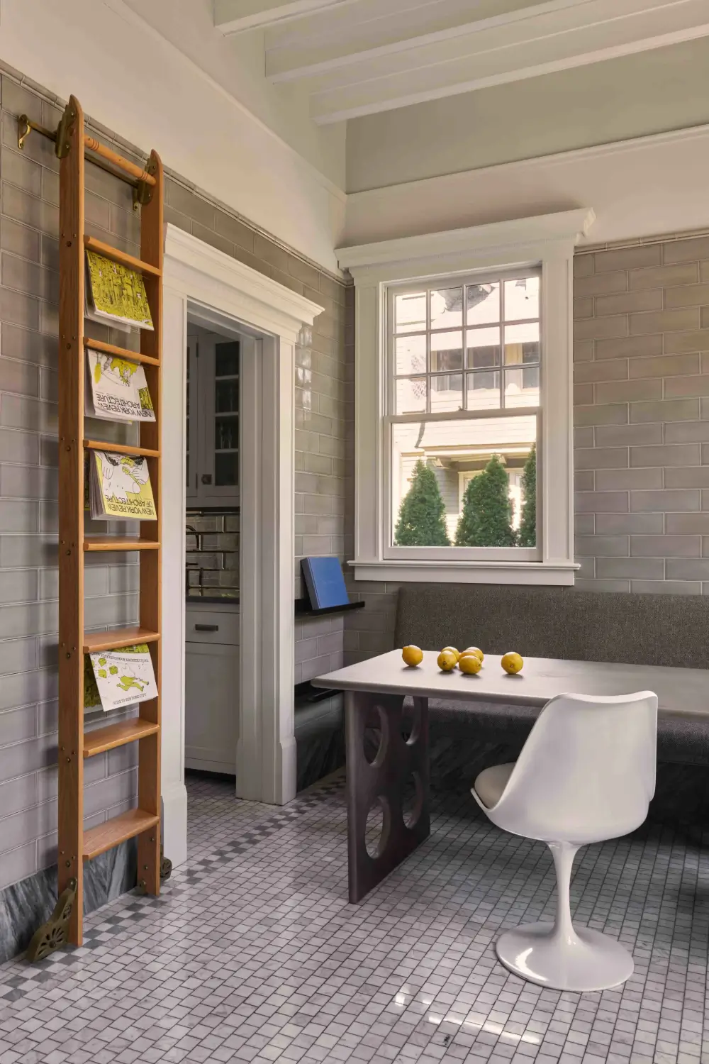 A Beautifully Restored Colonial Revival Villa in Brooklyn 10 colonial-revival-villa-prospect-park-brooklyn