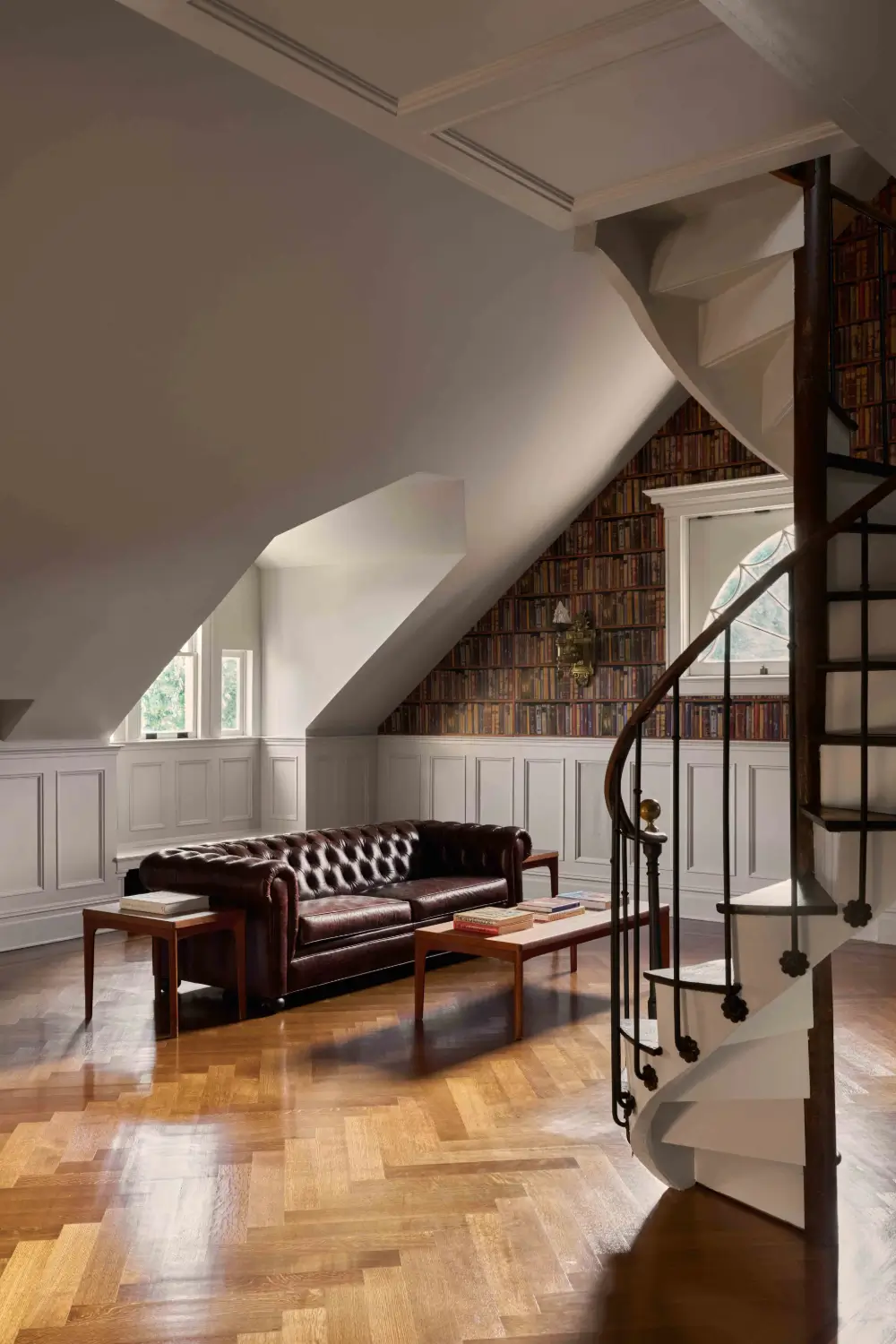 A Beautifully Restored Colonial Revival Villa in Brooklyn 24 colonial-revival-villa-prospect-park-brooklyn