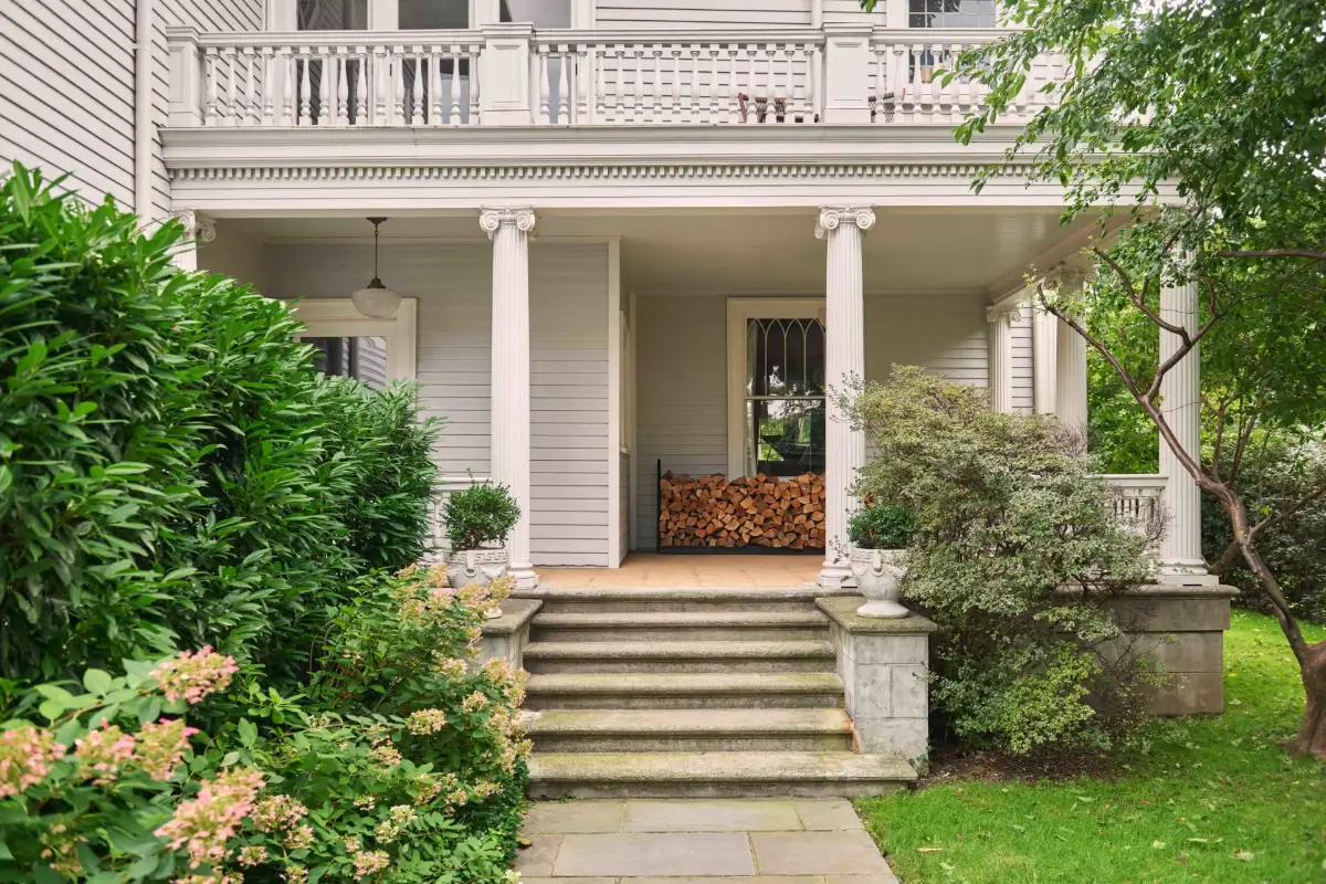 A Beautifully Restored Colonial Revival Villa in Brooklyn 28 colonial-revival-villa-prospect-park-brooklyn