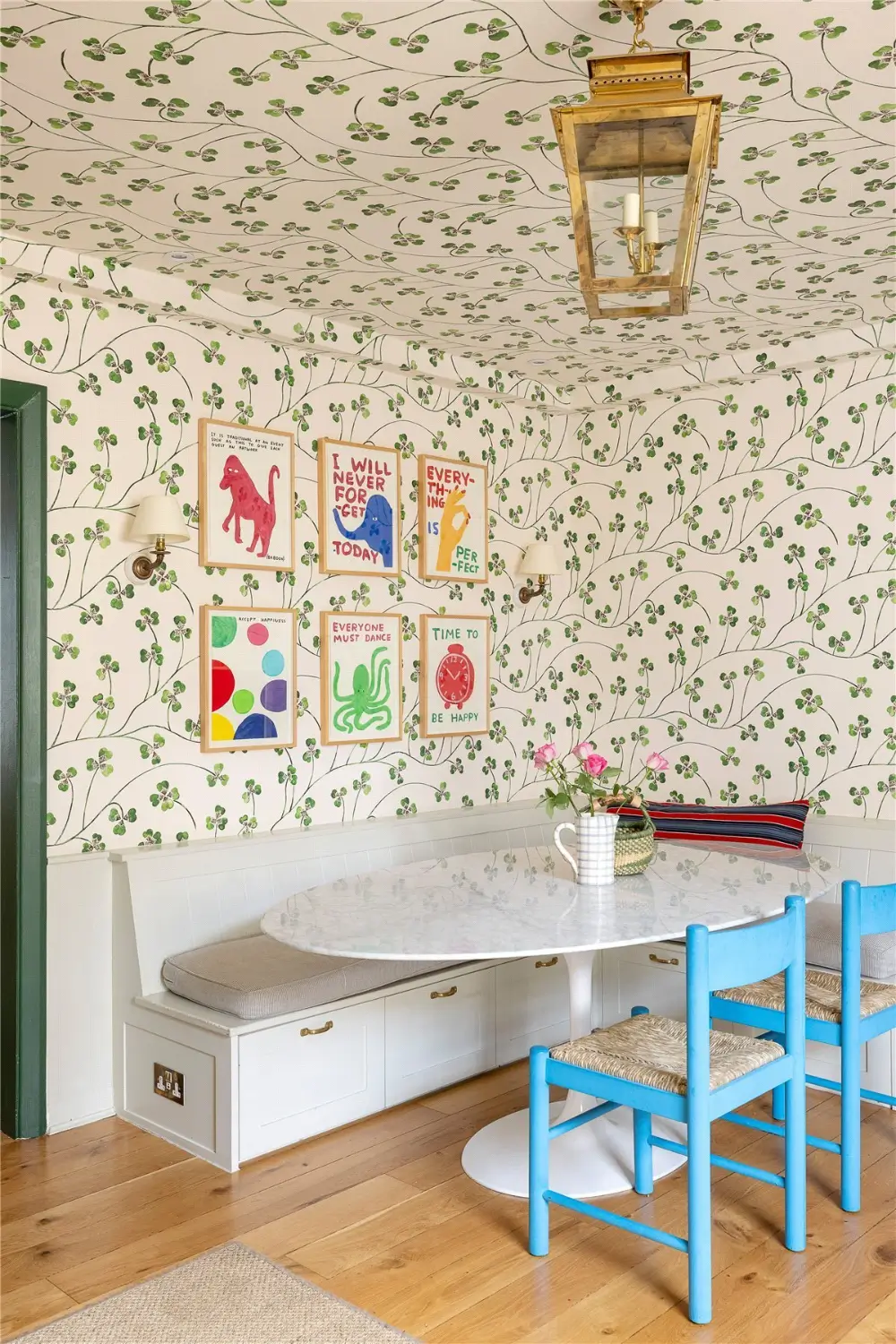 Color and Wallpaper in a Renovated Victorian Family Home in London 10 colorful-victorian-family-home-primrose-hill-london