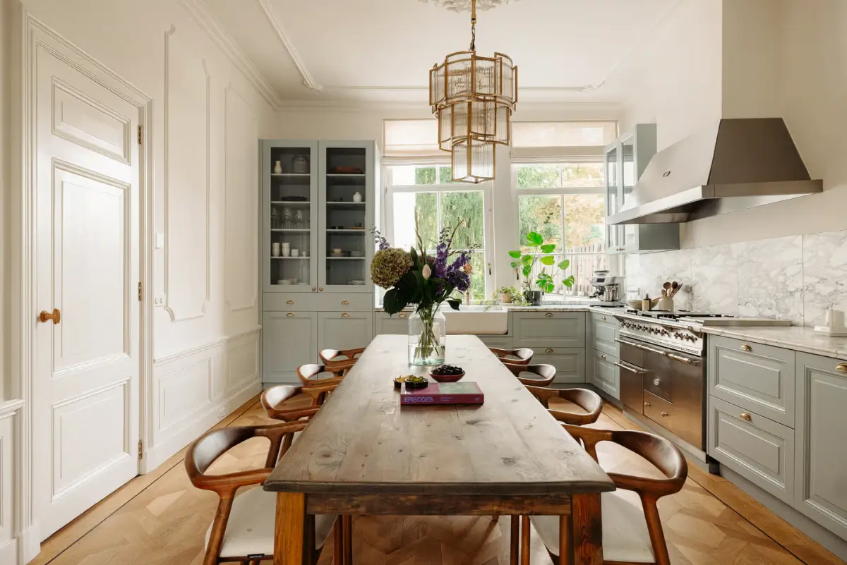 A Classic Amsterdam Canal House with a Light Blue Kitchen and a Secluded Garden 13 luxurious-canal-house-amsterdam