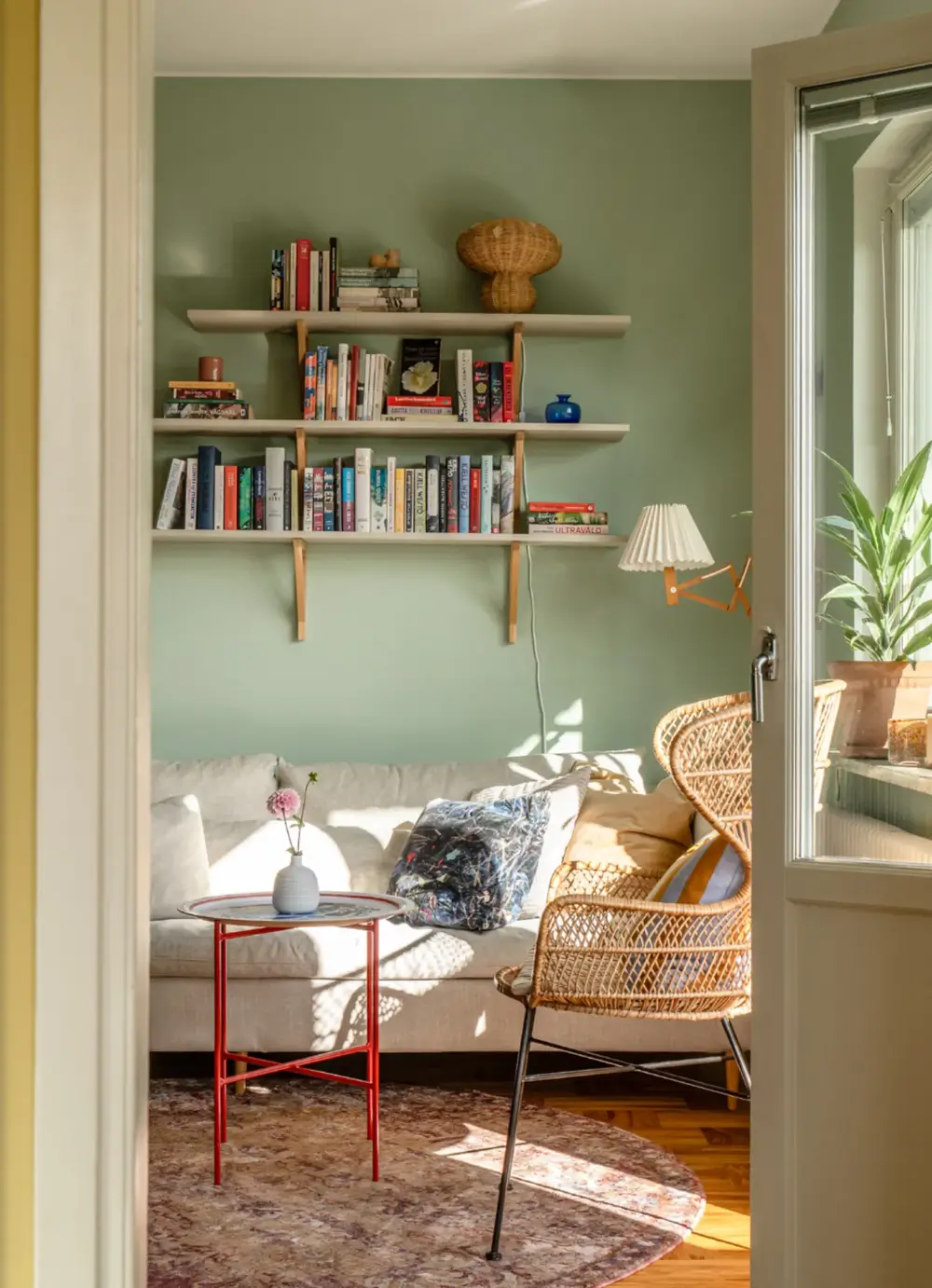 Original Marble and Oak Parquet in a 1940s Stockholm Apartment 11 original-elements-1940s-apartment-stockholm