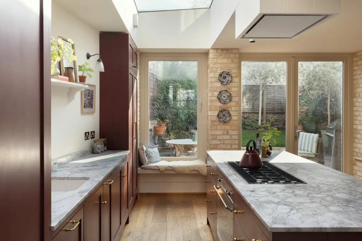 A Victorian Home with a Rich Burgundy Kitchen and Danish Brick Extension 14 rich-burgundy-kitchen-victorian-family-home-london