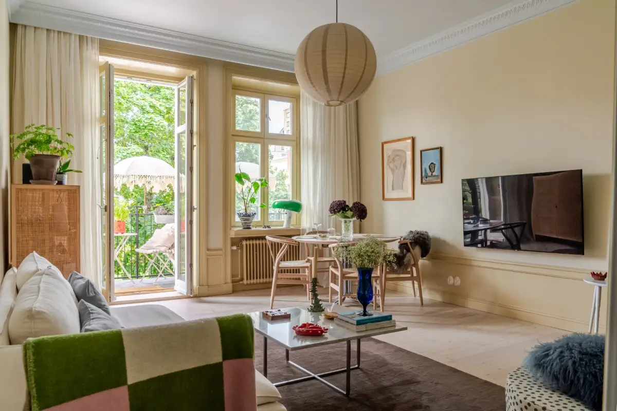 A Serene Palette with Red Pops of Color in an Early 20th-Century Apartment 1 soft-color-palette-red-accents-1912-apartment-stockholm