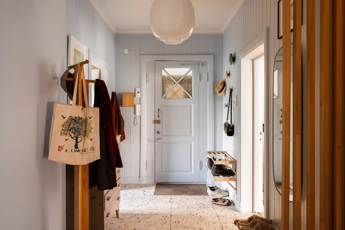 A Modern Loft Conversion and Classic 1920s Elements in an Oslo Apartment 48 unique-duplex-apartment-oslo